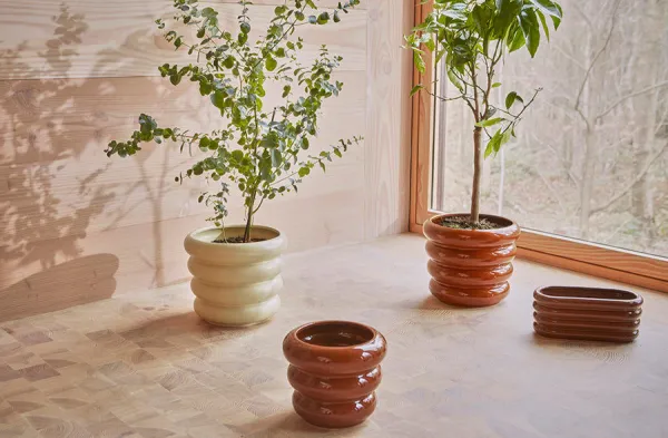 OYOY LIVING Awa Vase - Extra Lang - Karamell